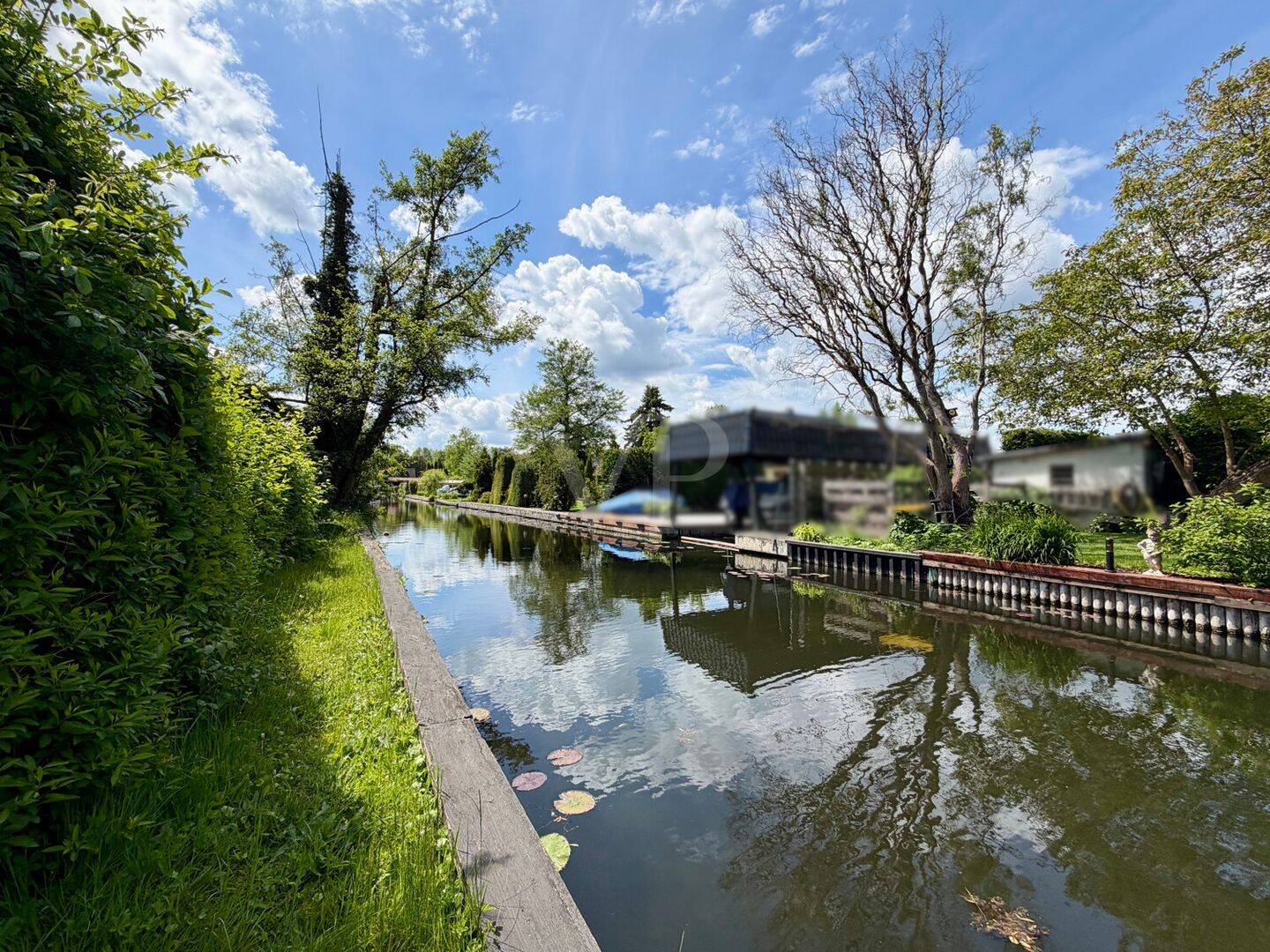 Naturidylle am Wasser – romantisches Baugrundstück in Neu-Venedig mit kleinem Bungalow, 12589 Berlin (Treptow-Köpenick Hessenwinkel Rahnsdorf Wilhelmshagen)