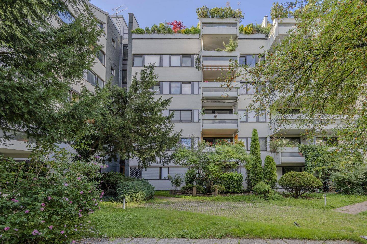 Zentral in Sendling gelegenes Apartment, 81373 München (Sendling Sendling-Westpark)