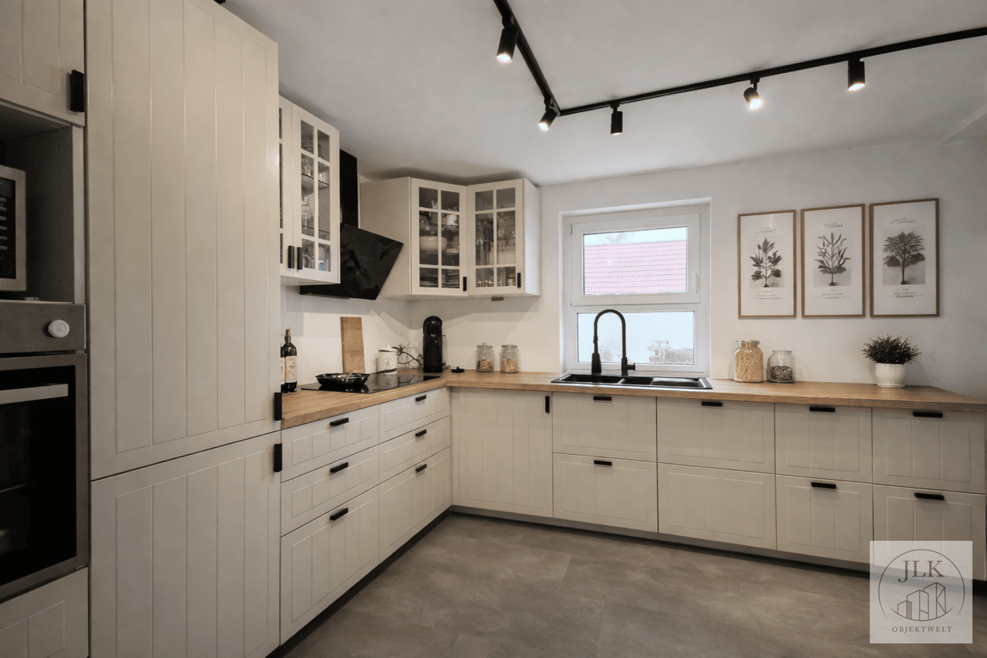 Kernsanierte Einfamilienhaus mit Riesen-Garten & ready für Ihren Feinschliff in Riesa-Pochra!, 1591 Riesa