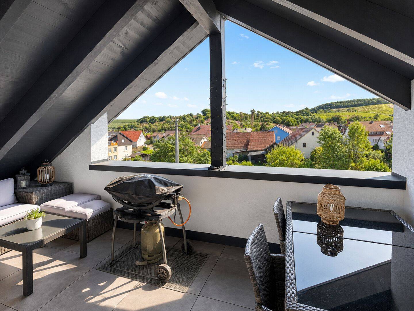 Neuwertige 4-Zimmer-Wohnung zum mieten im Herzen von Bretzfeld-Unterheimbach!, 74626 Bretzfeld