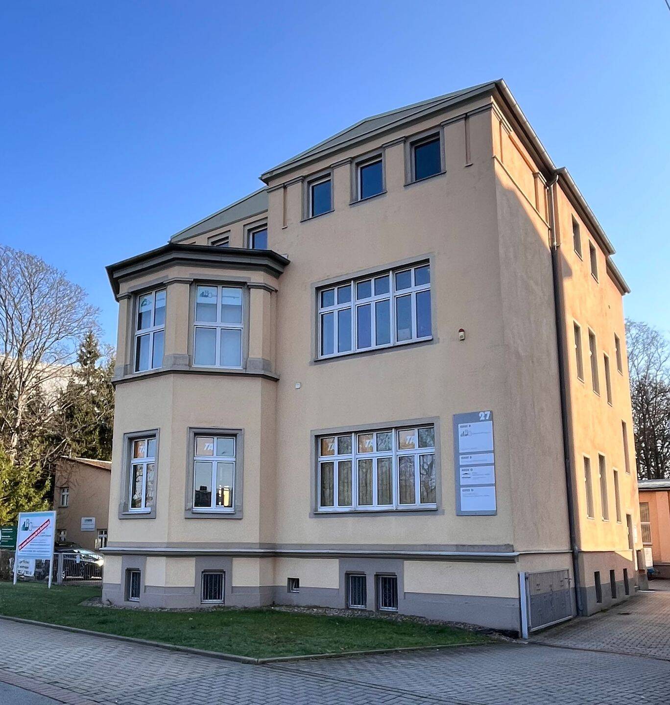 Zinshaus mit SOLL-Rendite von 9,89 % (IST-Rendite 6,08 %), 9111 Chemnitz (Altchemnitz Schloßchemnitz Zentrum)