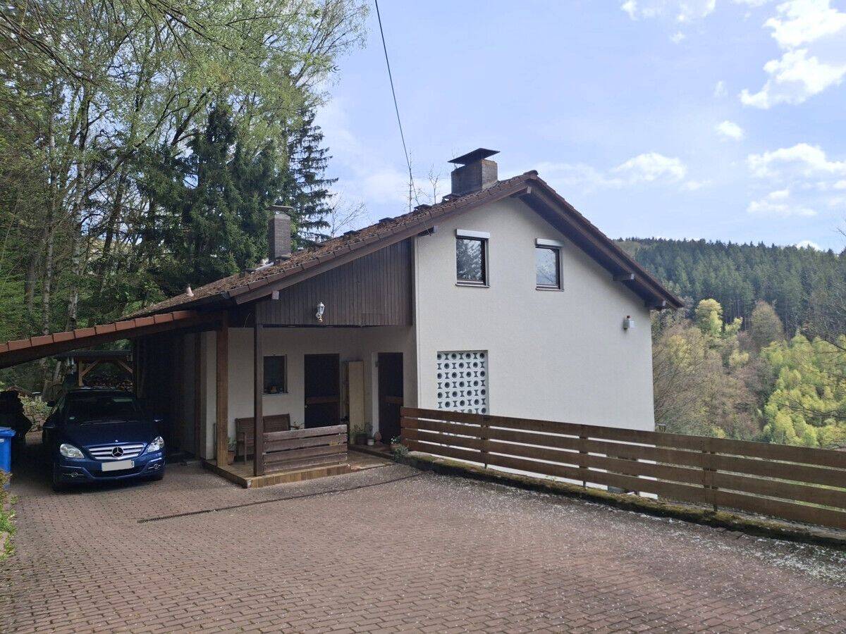Idyllisch gelegenes Anwesen direkt am Waldrand von Oberzent/Ober-Hainbrunn!, 64760 Oberzent
