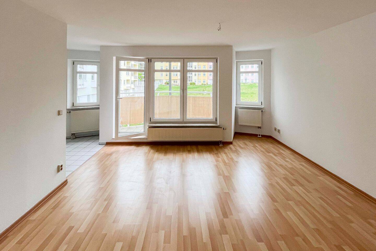 Charmante Maisonettewohnung mit Balkon, Garage und viel Wohnqualität, 14478 Potsdam (Industriegelände Schlaatz Teltower Vorstadt Waldstadt I Waldstadt II)