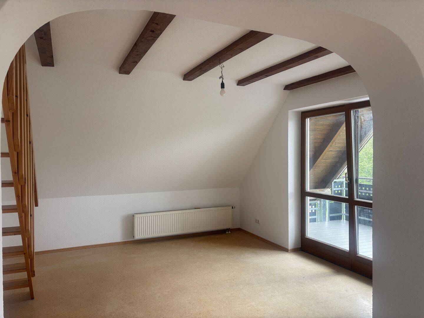 Große 3-Zimmer-Wohnung, 91077 Hetzles