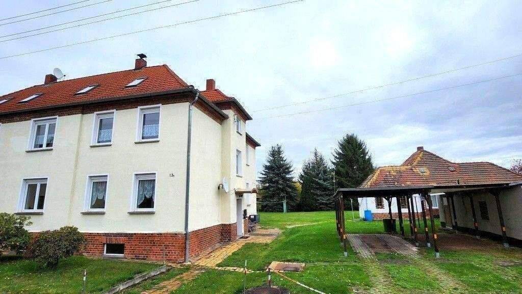 Viel Raum für Ihre Familie – großzügiges 6-Zimmer-Haus, 4575 Neukieritzsch