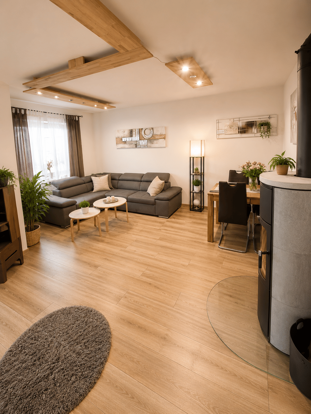 Bezugsfreies Reihenmittelhaus mit PV-Anlage, Wintergarten und Kamin, 86368 Gersthofen