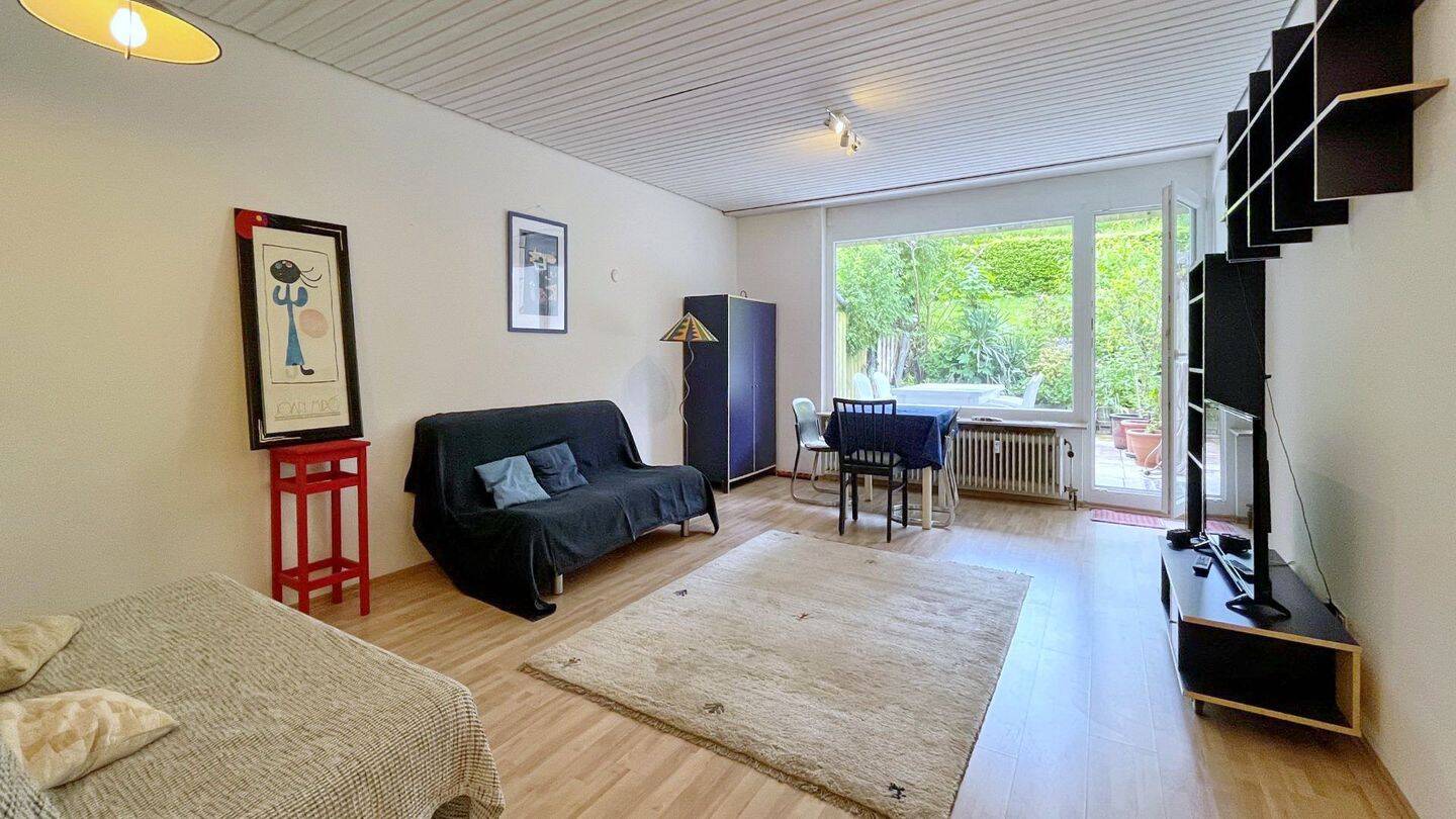 Geräumige 1-Zimmer-Wohnung mit großzügiger Terrasse, 79112 Freiburg im Breisgau (Munzingen Opfingen Tiengen Waltershofen)