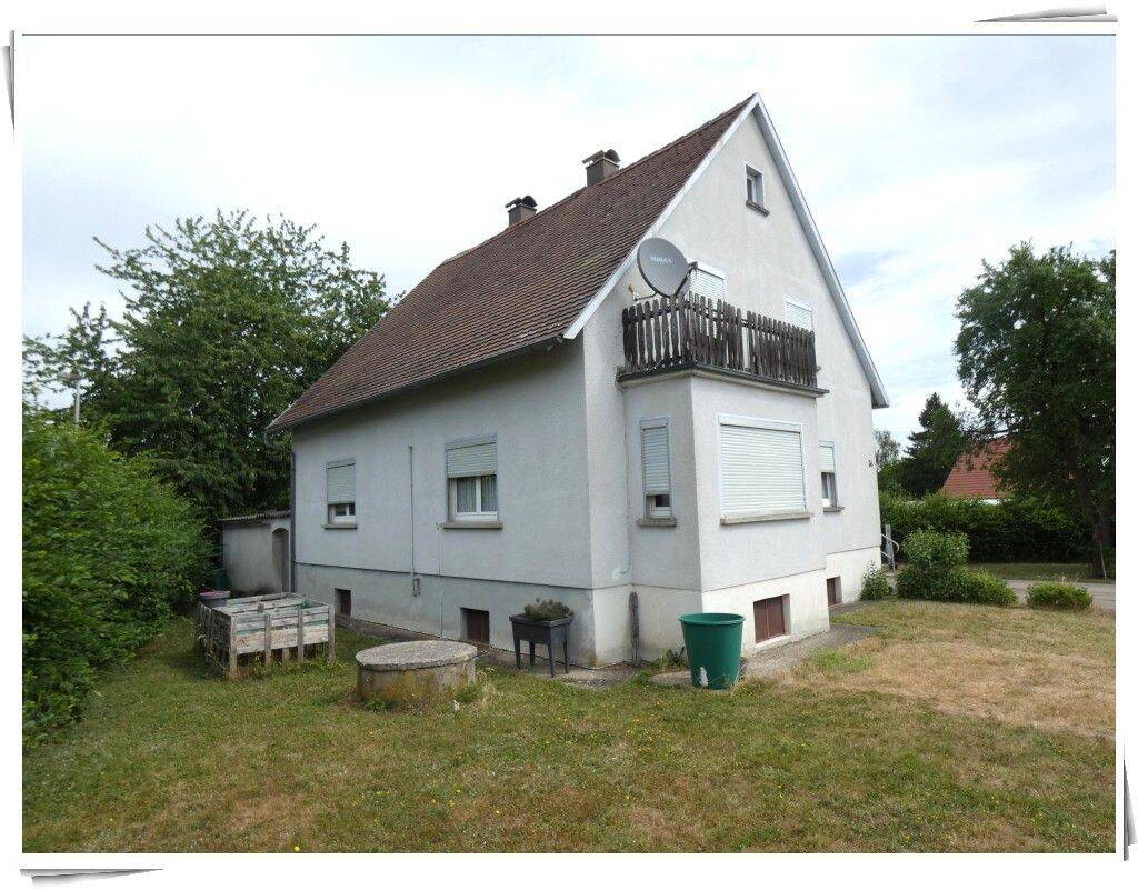 1- bis 2-Fam.- Wohnhaus mit Balkon, Garage und großem Garten, 91602 Dürrwangen