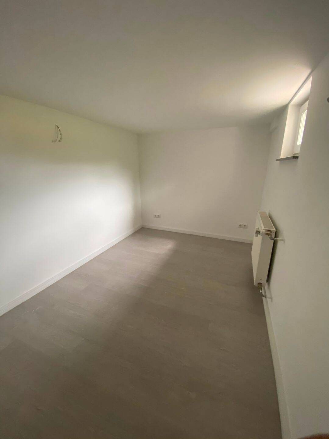 Gemütliche 2-Zimmer-Wohnung in Wolfsanger, Kassel, Ideal für Singles und Paare, 34134 Kassel (Niederzwehren Oberzwehren Süsterfeld/Helleböhn)