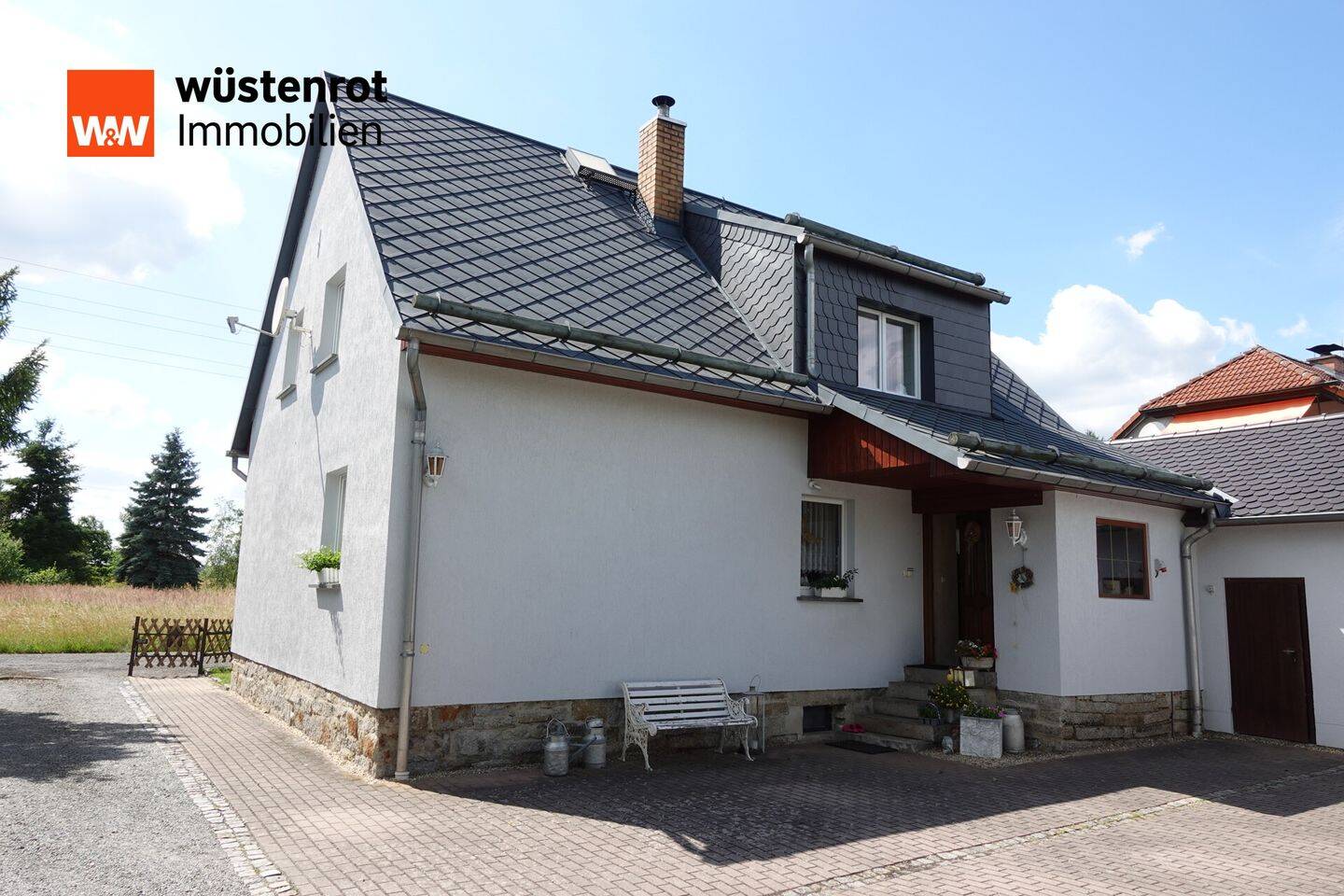 Freistehendes Einfamilienhaus mit traumhaftem Grundstück – gepflegtes Wohnen in ruhiger Dorflage, 2699 Neschwitz