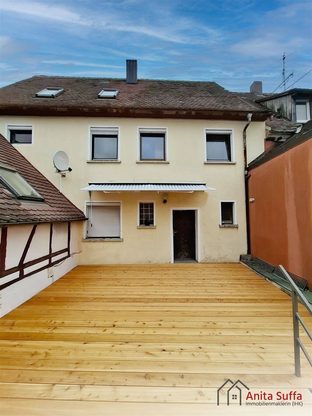 Großzügige 5-Zimmerwohnung, 90616 Neuhof a.d. Zenn (Neuhof)