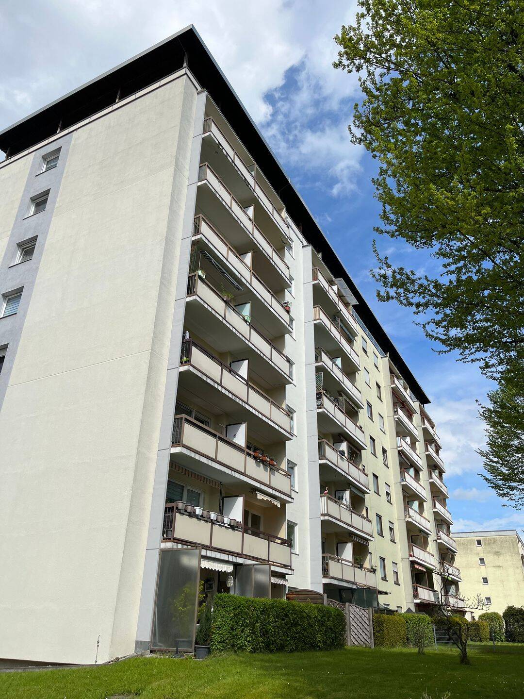 Grosszügige 3 Zimmer Wohnung in ruhiger, zentraler Lage, 83022 Rosenheim (Happing Innenstadt Ost Süd West)