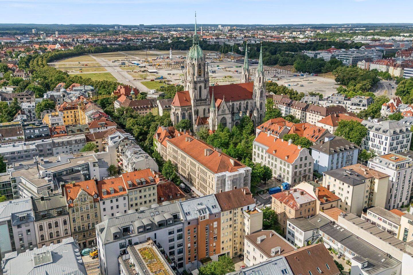 Moderne City-Wohnung direkt an der Theresienwiese