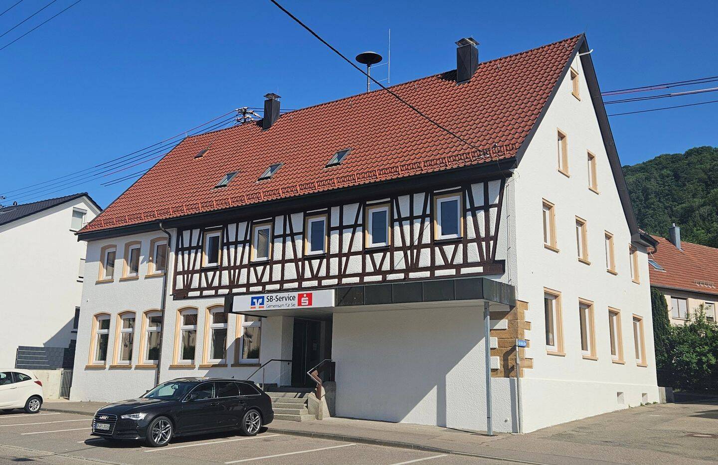 Geräumige und modernisierte 3-Zimmer-Wohnung in Lauterstein 1.OG Rechts, 73111 Lauterstein