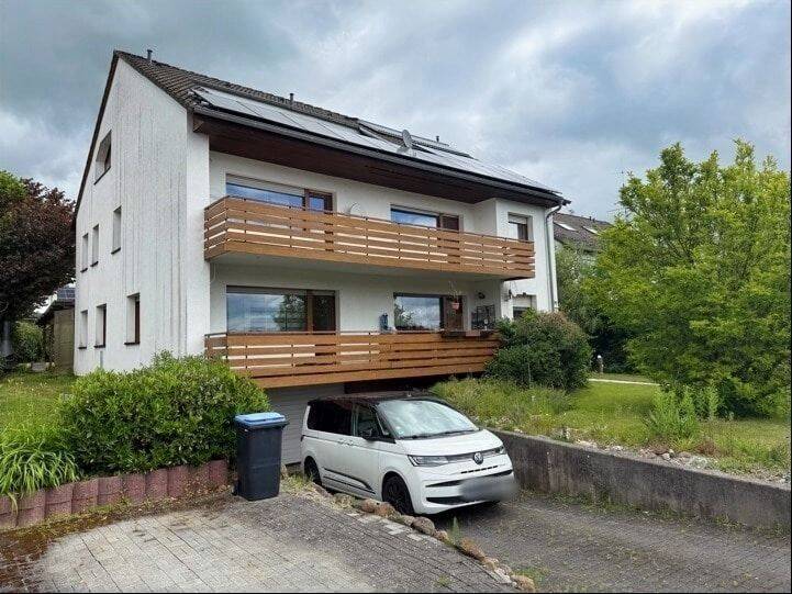 Zweifamilienhaus mit Garage in Bad Hersfeld, 36251 Bad Hersfeld