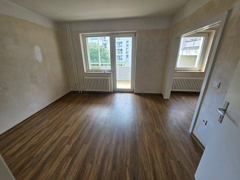 2-Zimmer-Wohnung mit Balkon in Oberbilk – Ab sofort, 40227 Düsseldorf (Eller Oberbilk)