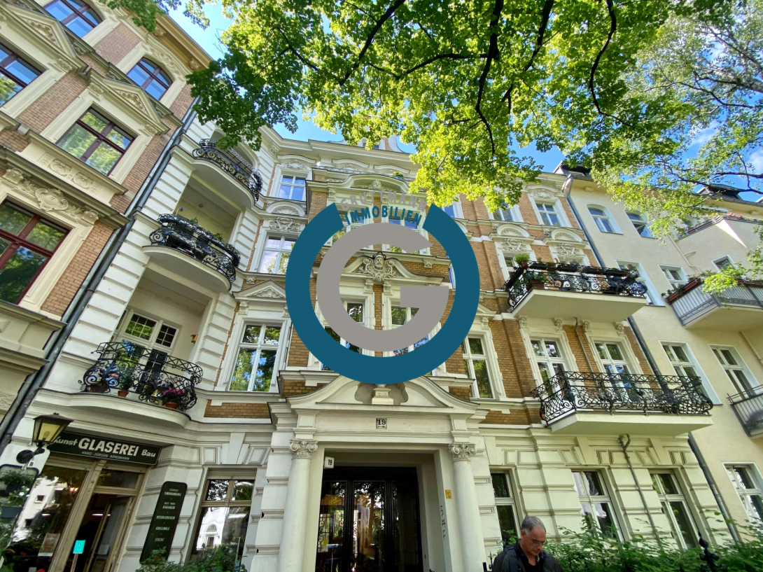 DACHGESCHOSS MIT POTENZIAL – VERMIETETE WOHNUNG MIT ERWEITERUNGSOPTION ZUM AUSBAU – RUHIG & ZENTRAL, 12159 Berlin (Tempelhof-Schöneberg Friedenau Schöneberg)