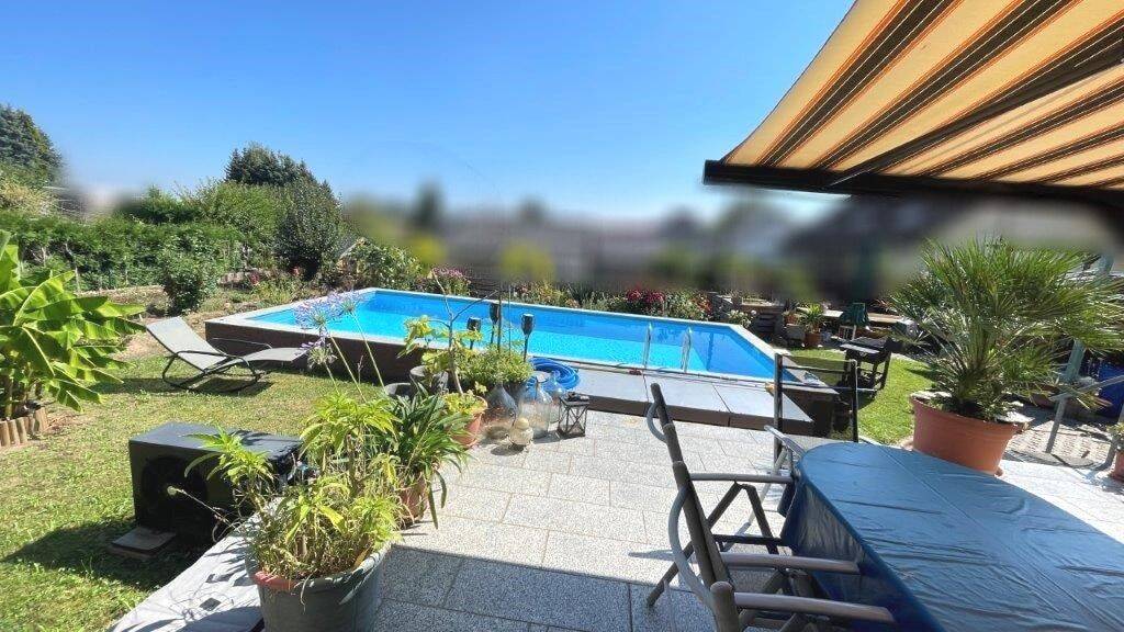 EFH mit ELW, Garagen, Pool und Büro, 4720 Döbeln