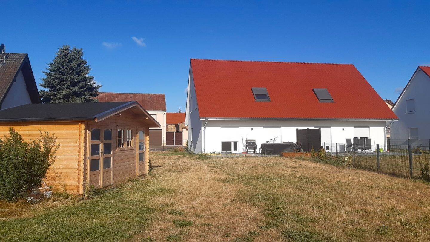Neuwertiges Niedrigenergiehaus mit Einbauküche, Garten und Gartenhaus, 14822 Brück