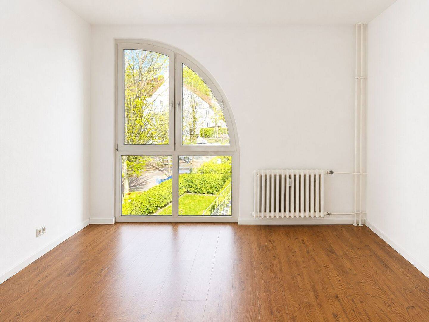 Einziehen & wohlfühlen: Bezugsfreie Etagenwohnung mit Balkon in der Pfarrsiedlung, 12355 Berlin (Neukölln Kolonie Platanenblick Rudow Siedl. An der Rudower Höhe)