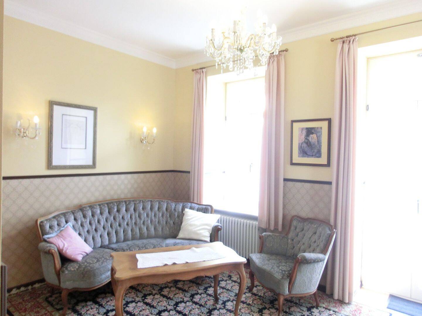 Zauberhaftes, möbliertes Appartement, 97688 Bad Kissingen