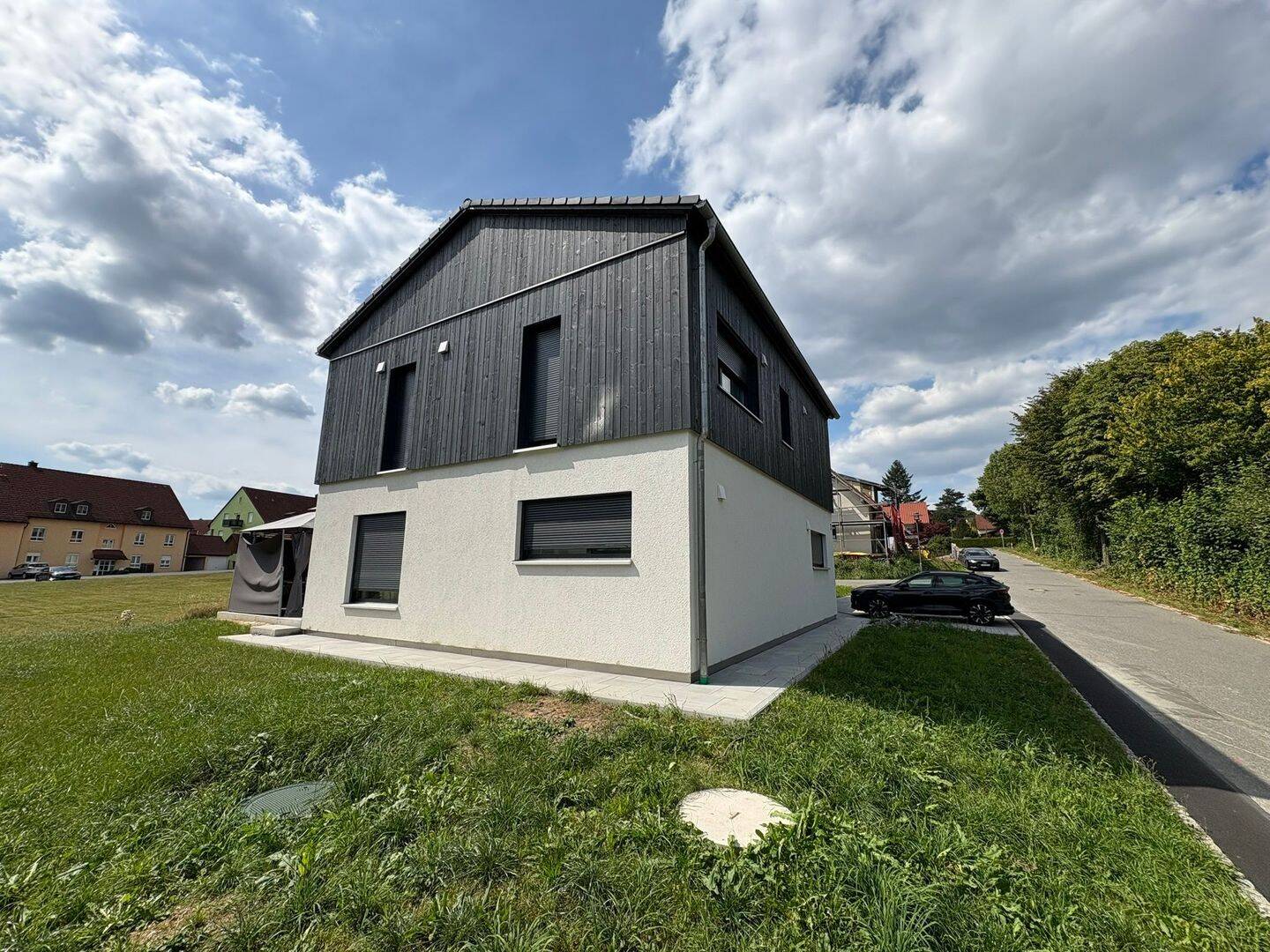 Wohnen mit Komfort und Raum – Familienfreundliches Wohnhaus mit Garten in Wiesau zu verkaufen, 95676 Wiesau