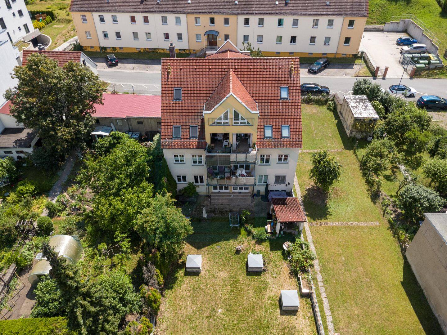 Architektonisches Highlight im Dachgeschoss: Viel Platz, Dachloggia & Panoramablick zum Jenzig, 7749 Jena