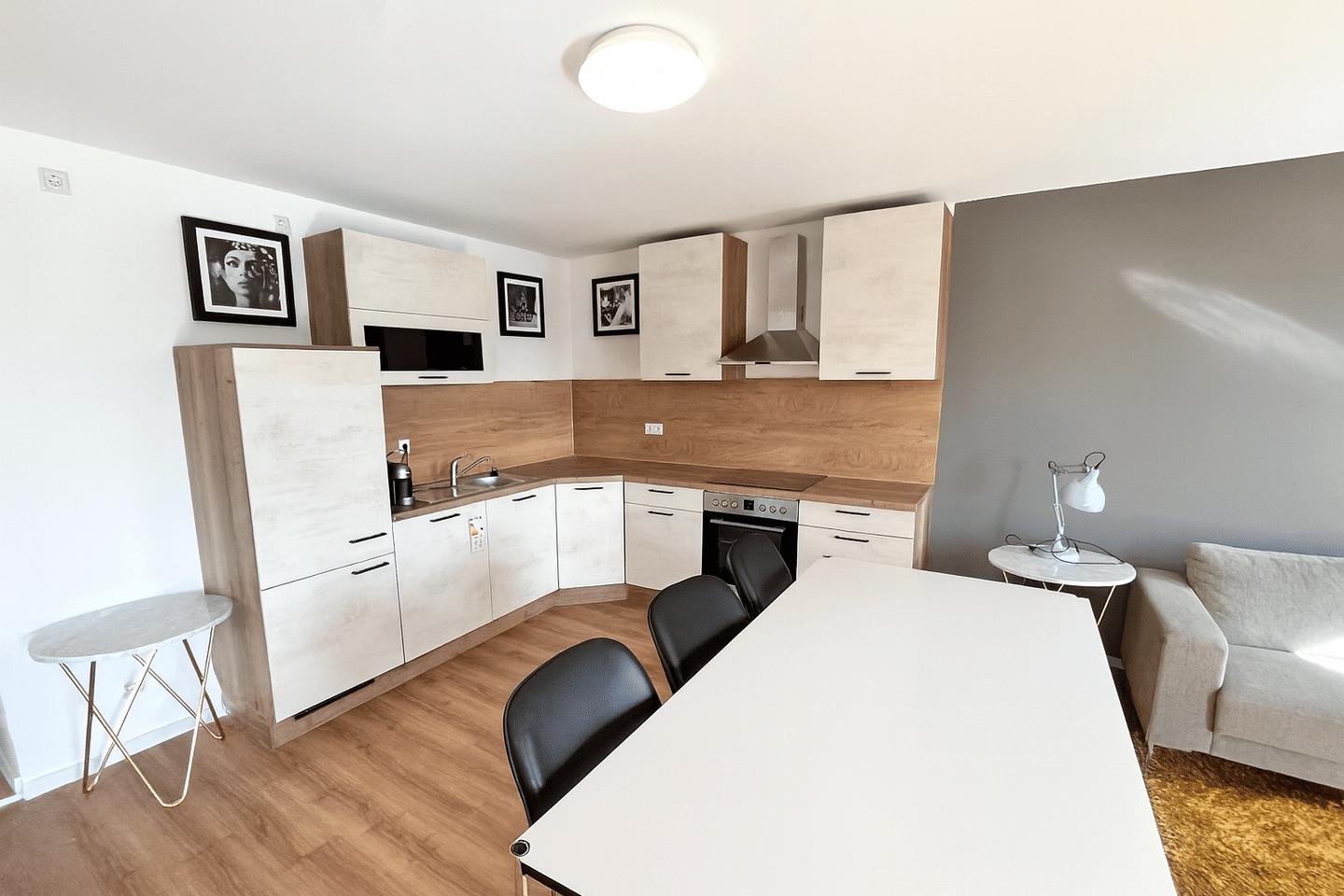 Vollständig Möblierte 5-Zimmer-Wohnung befristet zu vermieten, 73035 Göppingen