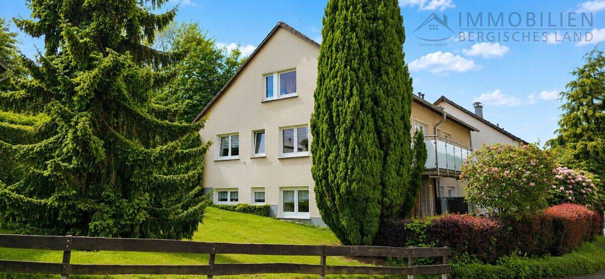GEMÜTLICHE 1-ZIMMER-WOHNUNG MIT BALKON IN RUHIGER INNENSTADTLAGE, 42477 Radevormwald