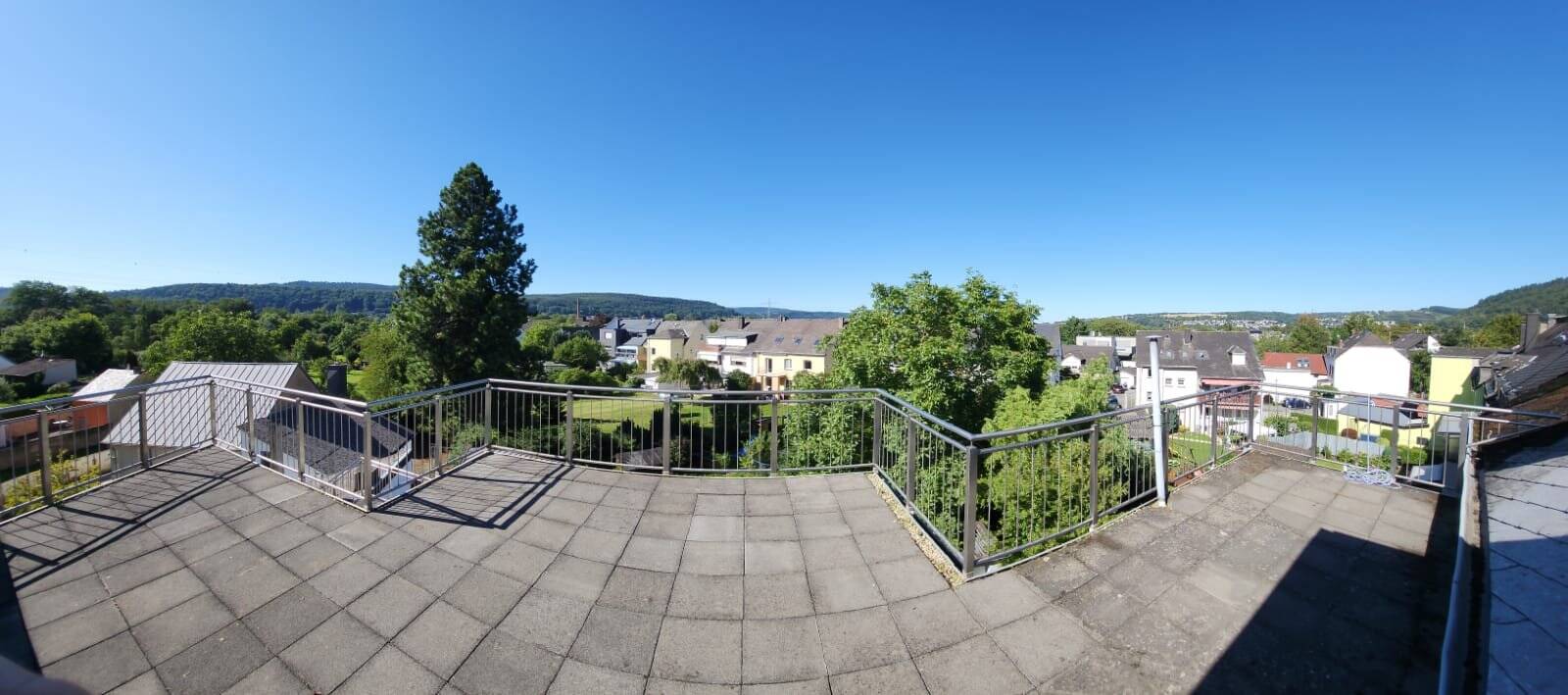 Dachgeschosswohnung 3,5 Zimmer mit großer Dachterrasse in Trier/Pfalzel, 54293 Trier
