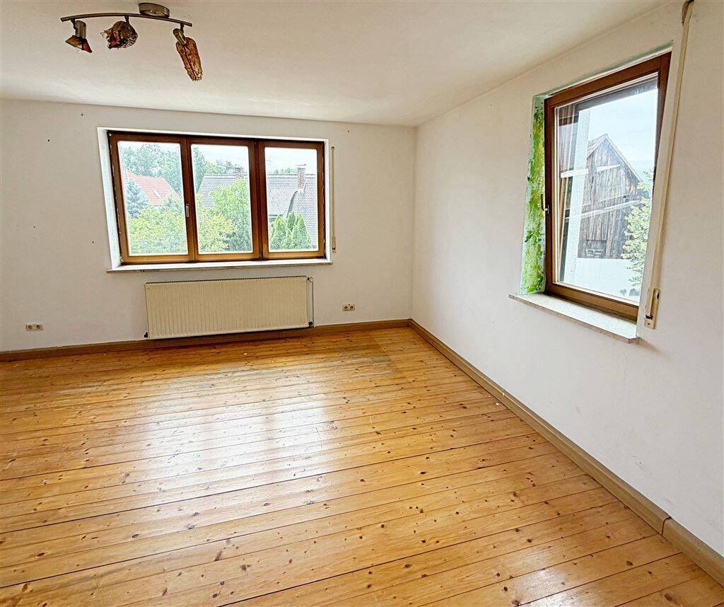 Ideal für Handwerker! Leerstehende 4-Zi.-Wohnung in Uttenreuth – Provisionsfrei!, 91080 Uttenreuth