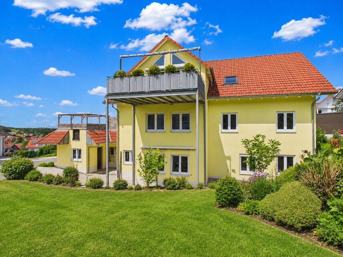 Hochwertig saniert – Exklusive 4-Zimmer-Wohnung mit Weitblick, 78586 Deilingen