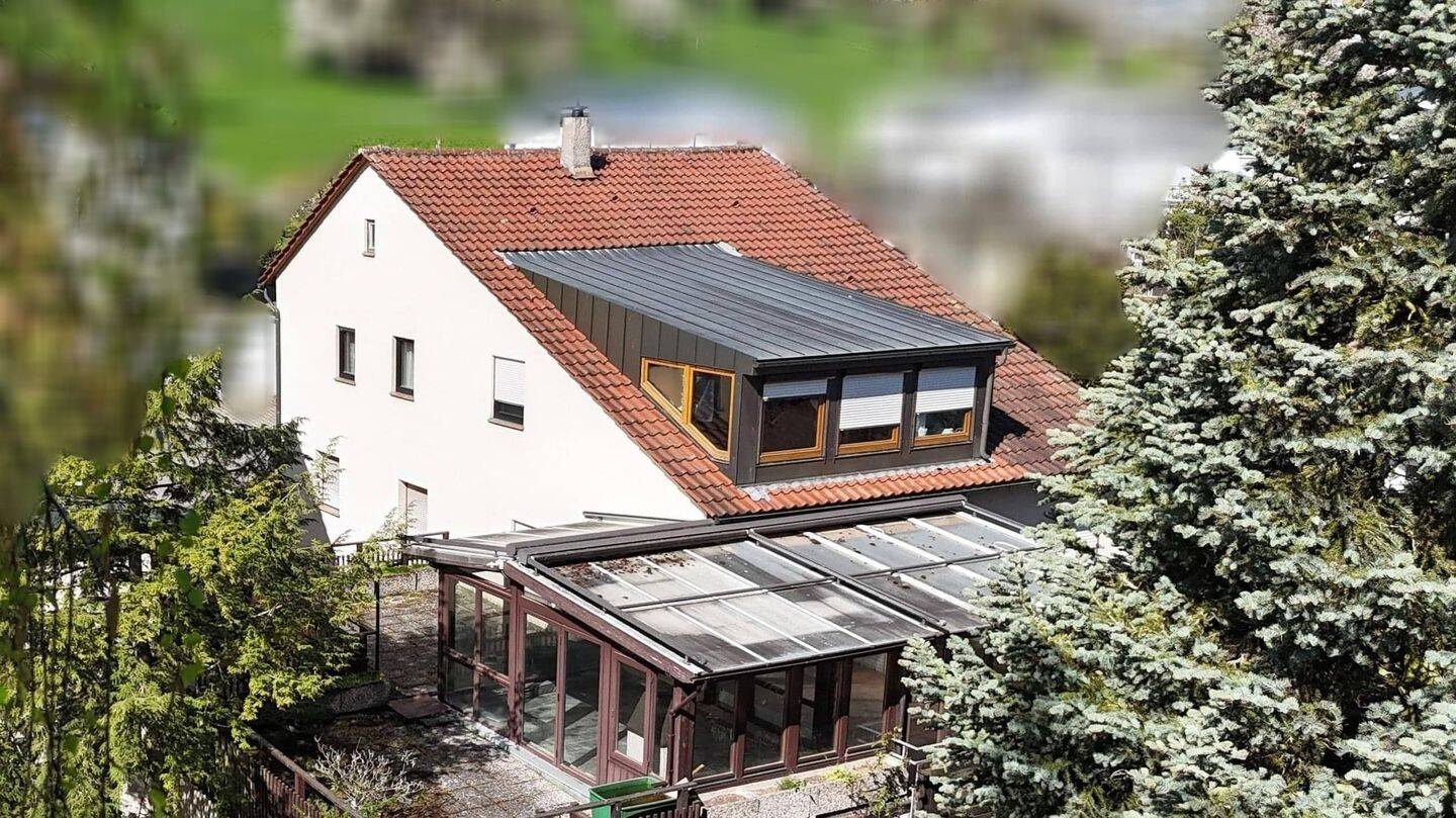 Ihr neues Zuhause – Das Ein-/Zweifamilienhaus in bevorzugter Lage in ES-Sulzgries, 73733 Esslingen am Neckar