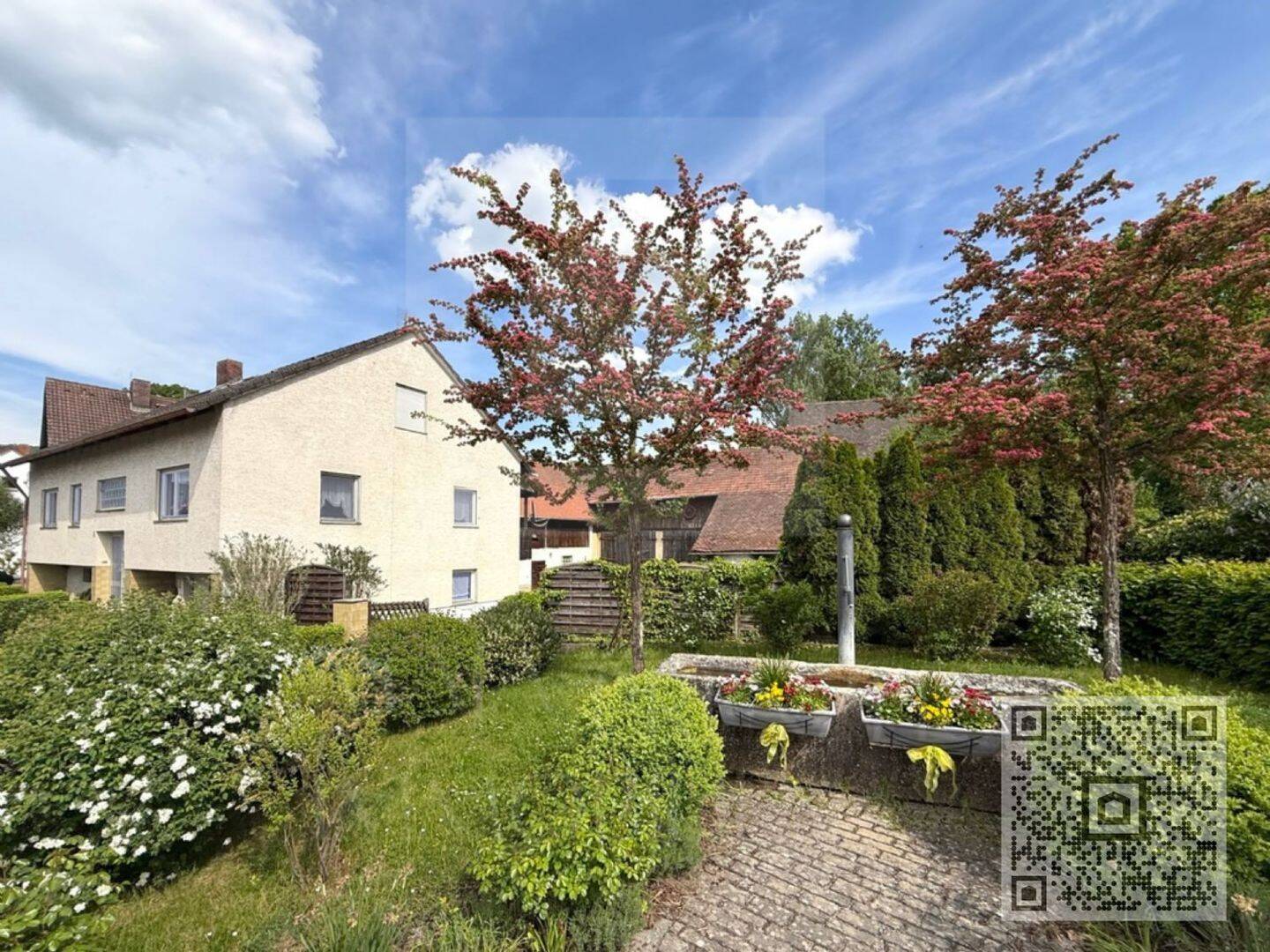 Haus mit Scheune, Nebengebäude und großem Grundstück in Seigendorf, 96114 Hirschaid