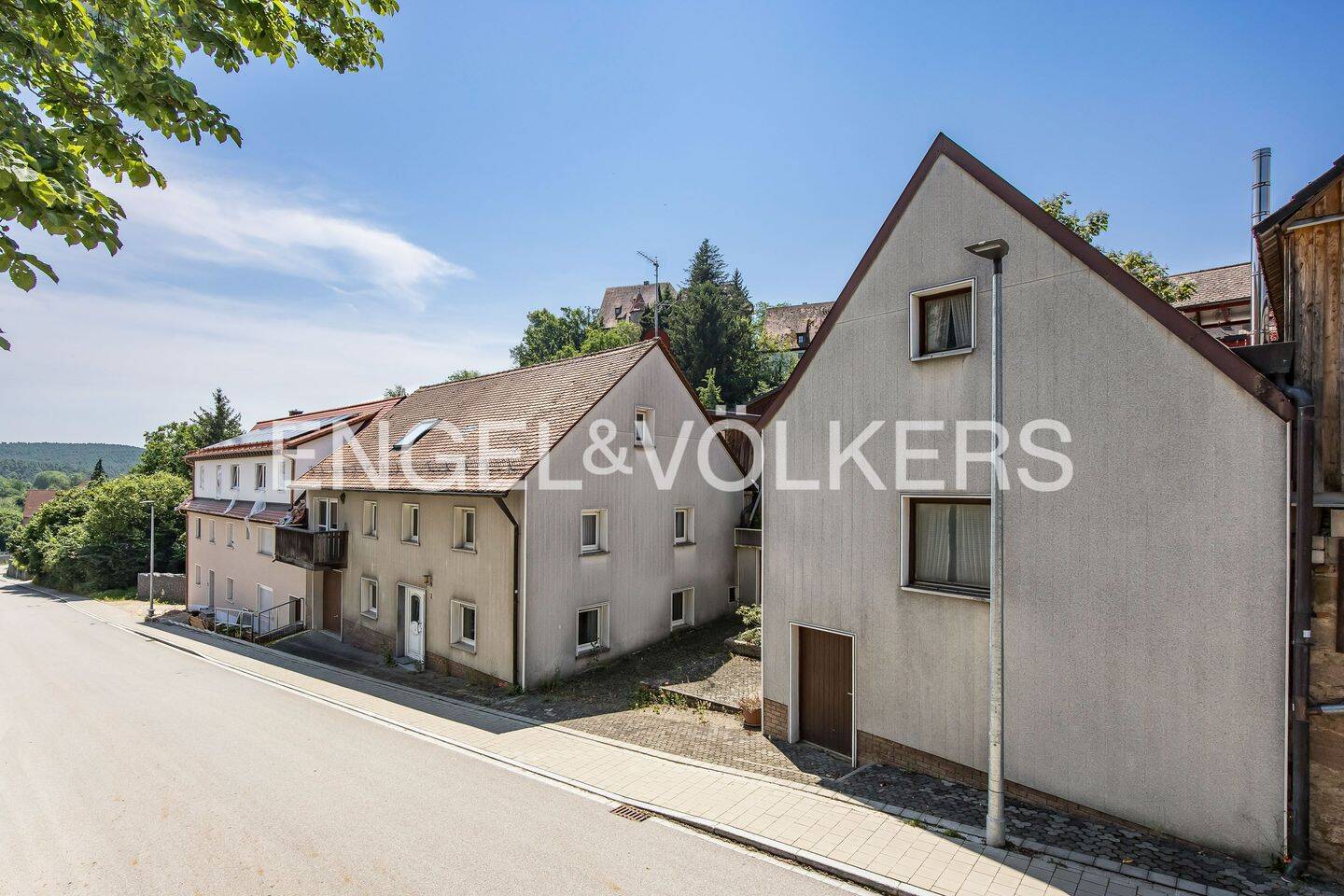 Sanierungsbedürftiges Wohnhaus mit Charme und vielfältigen Gestaltungsmöglichkeiten, 91174 Spalt