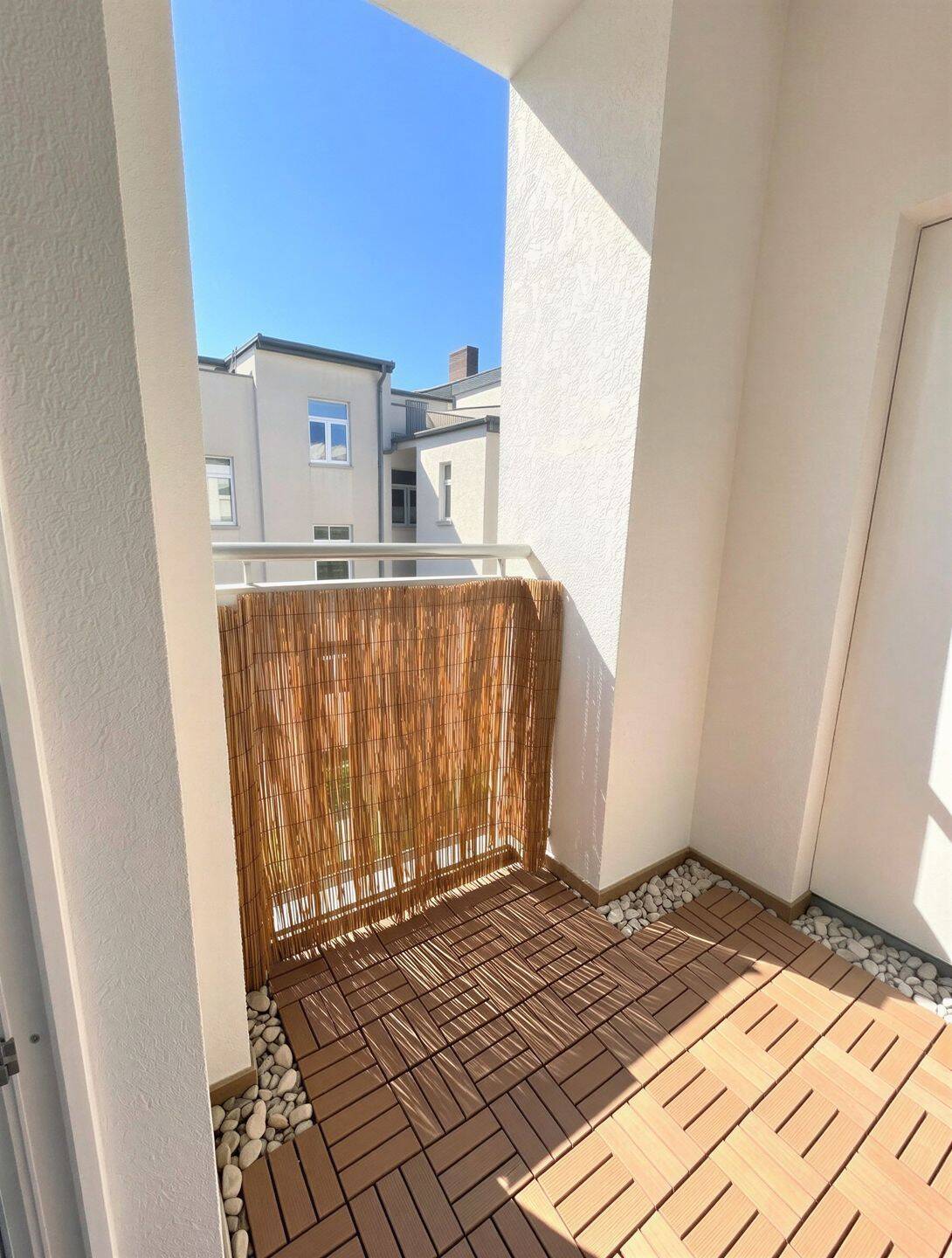 Gemütlich und Modern – hochwertige EBK & überdachter Balkon, 39114 Magdeburg