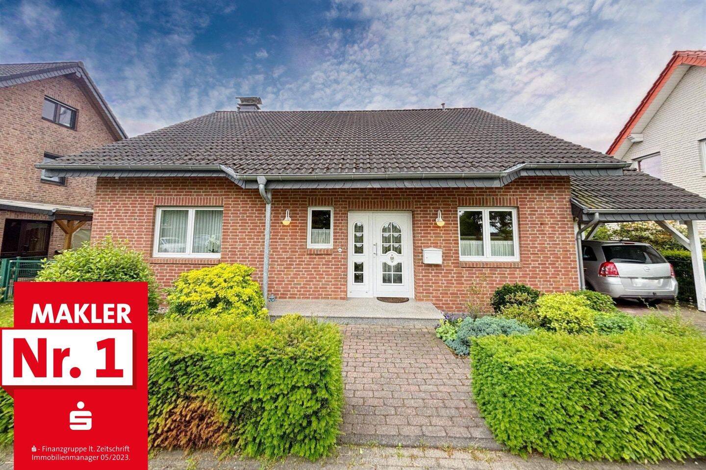 Freistehendes Einfamilienhaus mit XXl Ausbaufläche, 42799 Leichlingen (Rhld.)