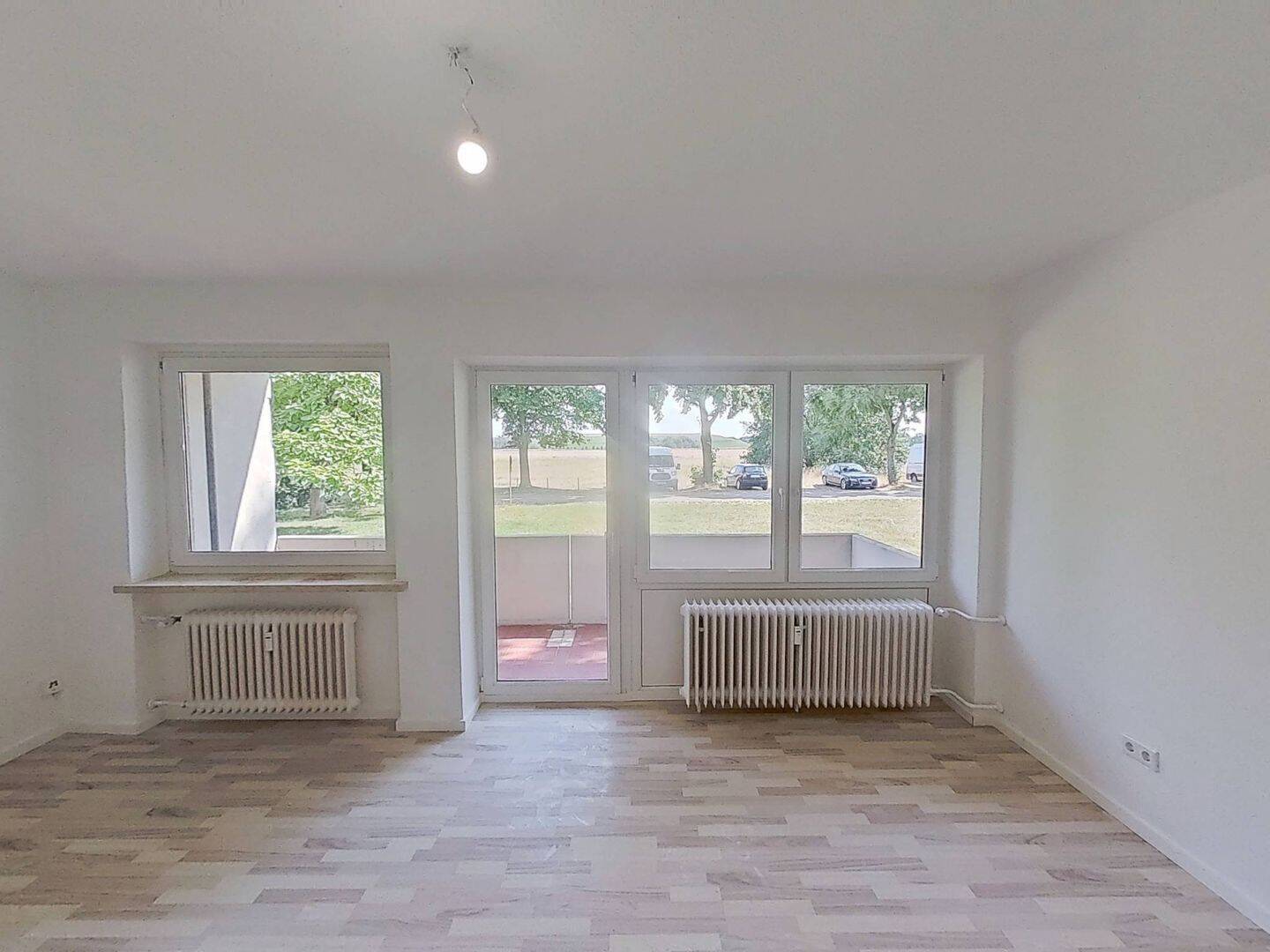 Große 4-Zimmer-Wohnung mit BALKON und intelligenter Raumaufteilung, 31303 Burgdorf
