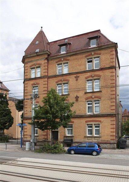 Hier findet jeder seinen Platz: ansprechende 3-Zi.-Wohnung, 70191 Stuttgart (Bad Cannstatt Nord)
