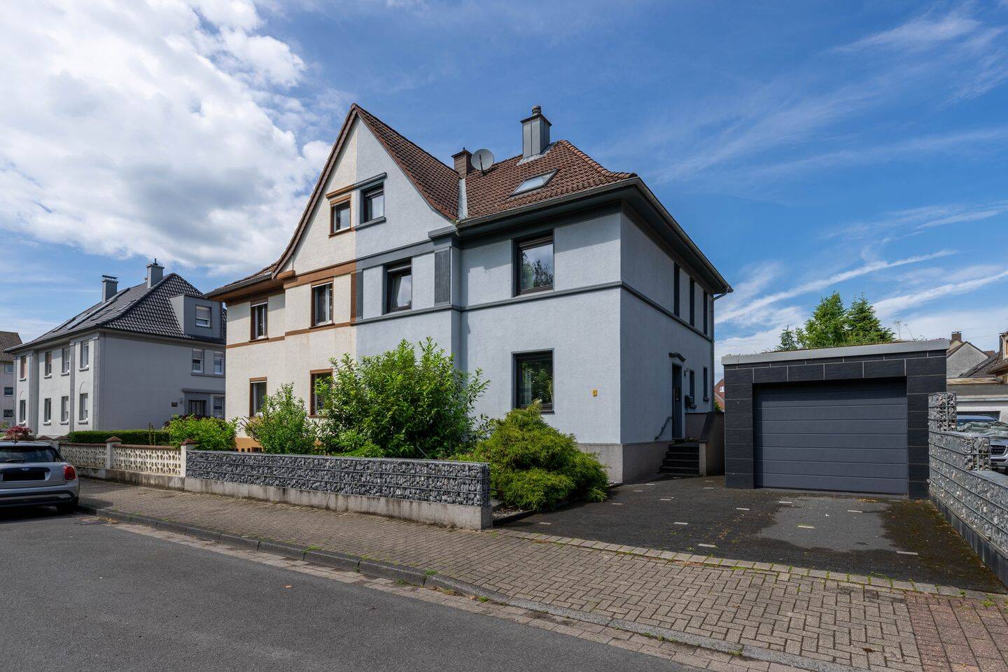Doppelhaushälfte mit großem Grundstück – Potenzial zum 3-Familienhaus in Lünen-Gahmen, 44532 Lünen