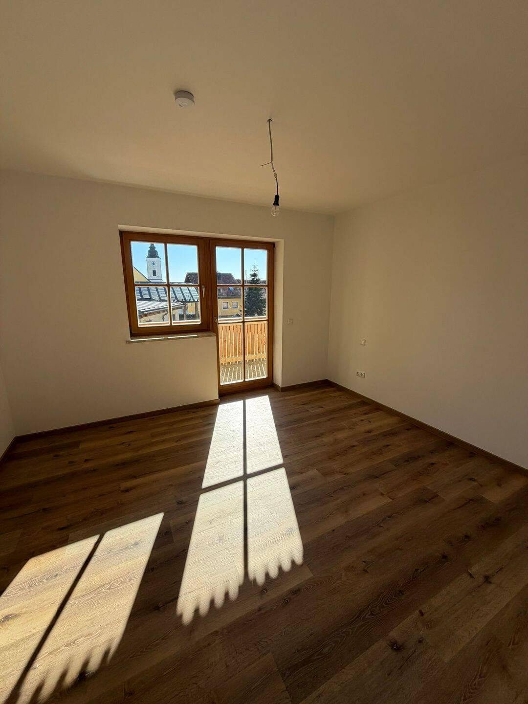 Helle 2-Zimmer-Wohnung im Erdgeschoss mit Südbalkon – ruhiges Wohnen in St. Oswald (Whg. 4), 94568 Sankt Oswald-Riedlhütte