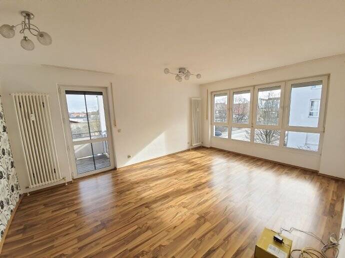 image-72895523