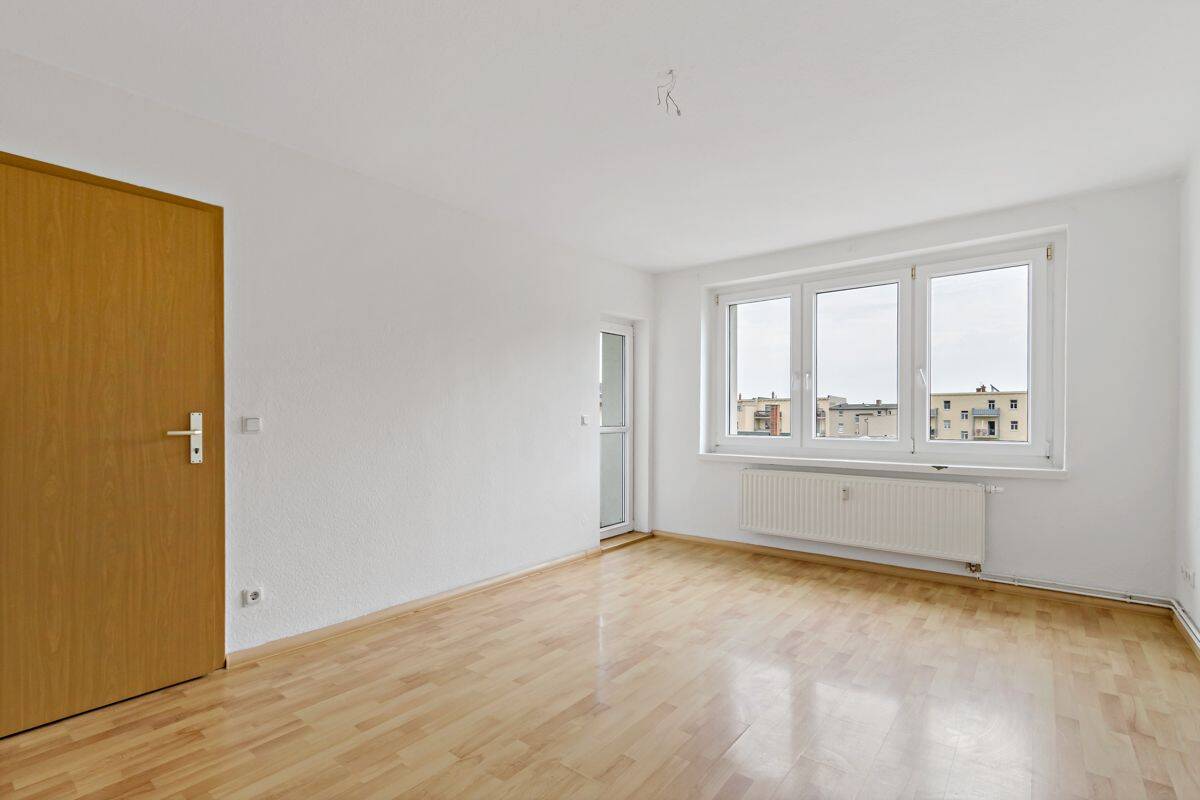 Gepflegte 2-Raumwohnung mit Balkon in der Merseburger Straße!, 6112 Halle (Saale)
