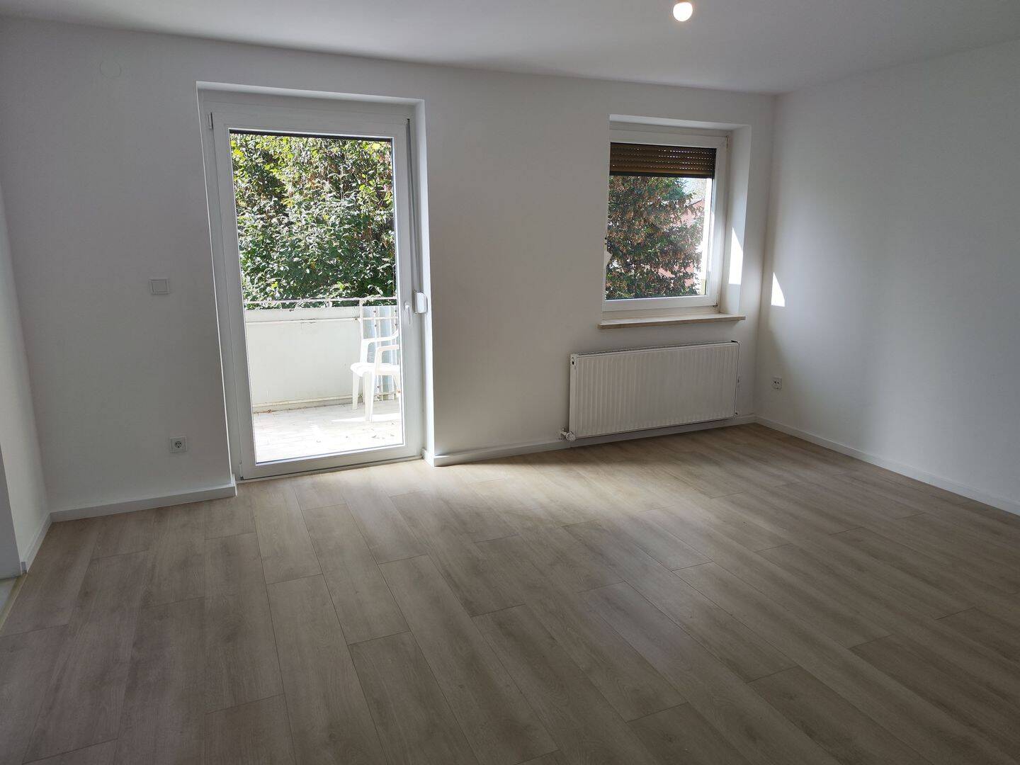 Helle 3-Zi. Wohnung mit Balkon und Garage – Provisionsfrei, 85221 Dachau