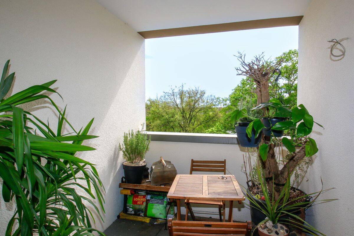 Attraktive 2 ZKB mit Balkon und TG-Stellplatz, 67061 Ludwigshafen am Rhein (Mitte Süd)