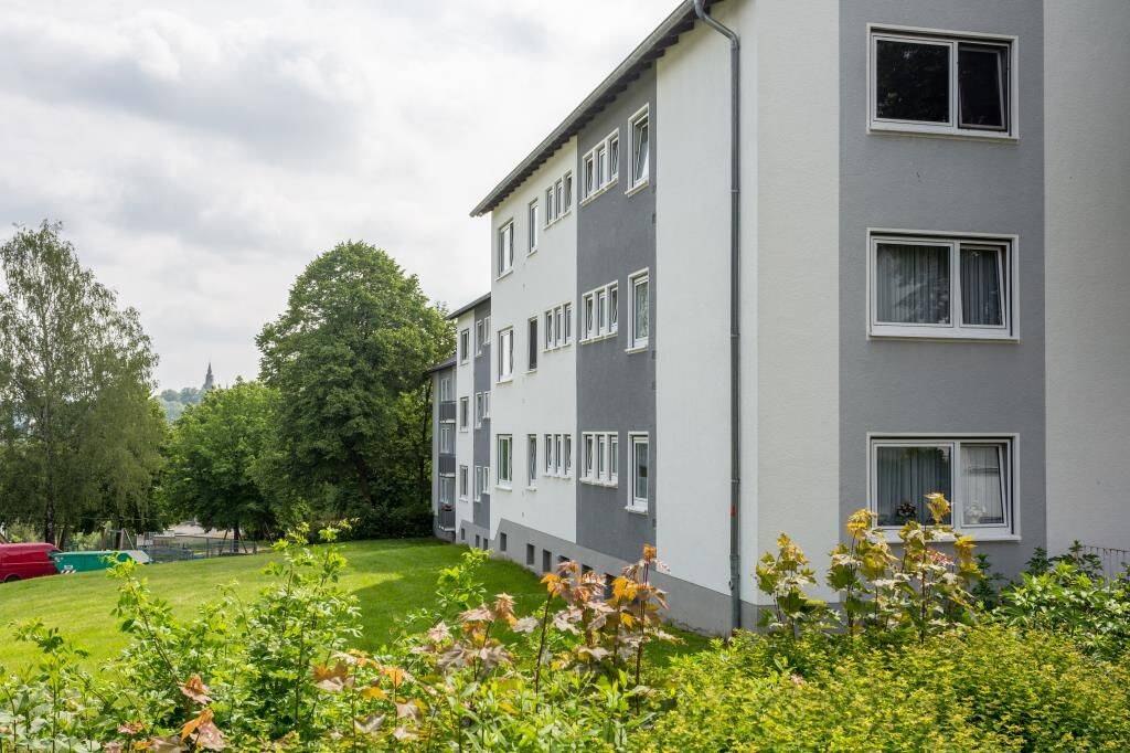 Renoviert. Bezugsfertig. Ihr Zuhause. / Renovated. Move-in ready. Your new home., 59581 Warstein