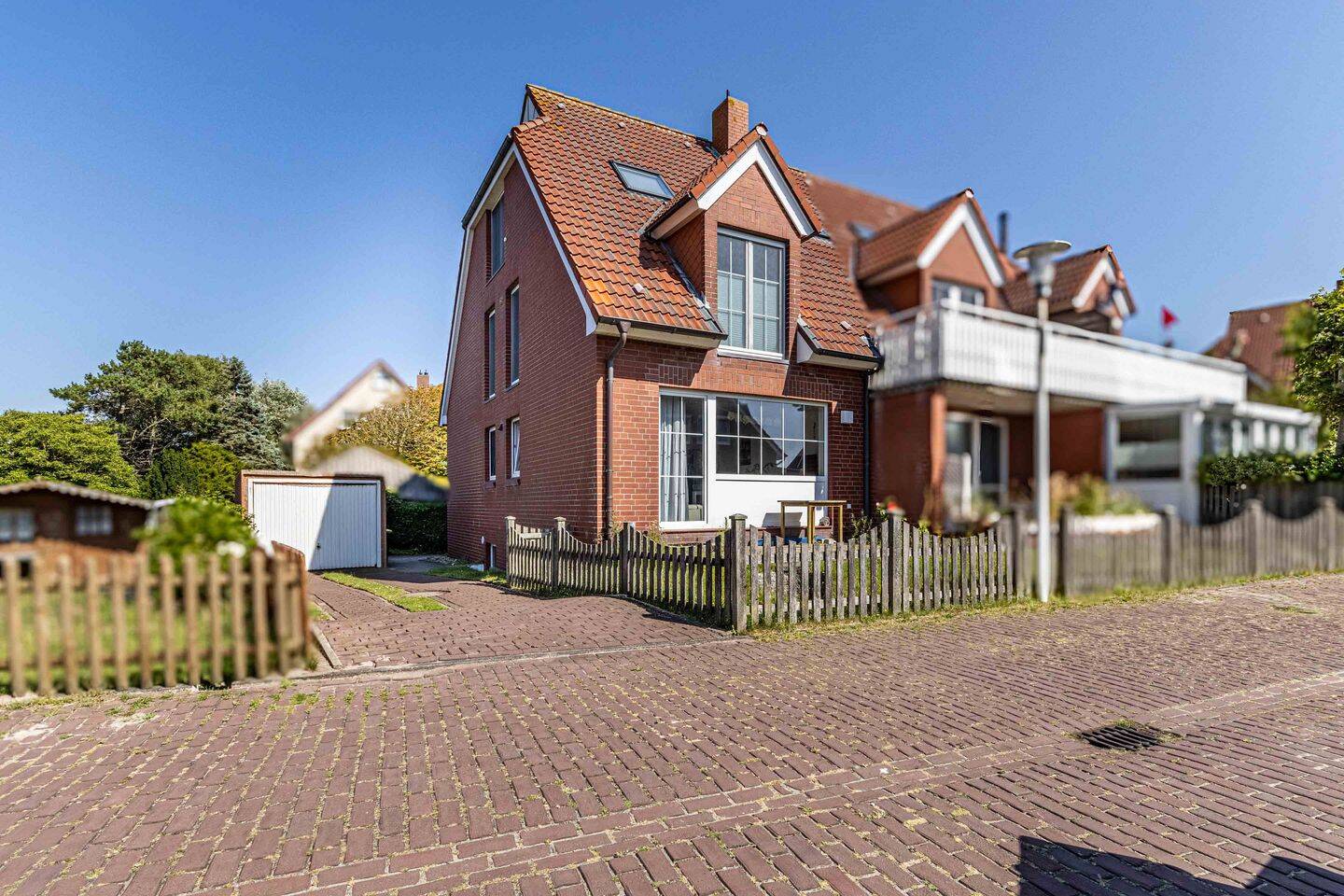 Sonnige Erstwohnsitz-Wohnung mit Terrasse und Garage in der Nordhelmsiedlung!, 26548 Norderney