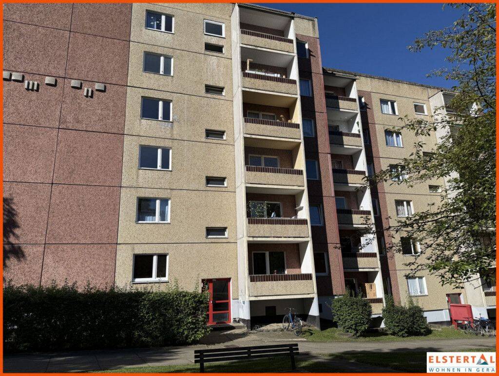 Perfekt für Mitarbeiter Amazon! Separate Küche mit Fenster // Wannenbad // Balkon!, 7552 Gera (Bieblach-Ost Langenberg Roschütz Stublach)