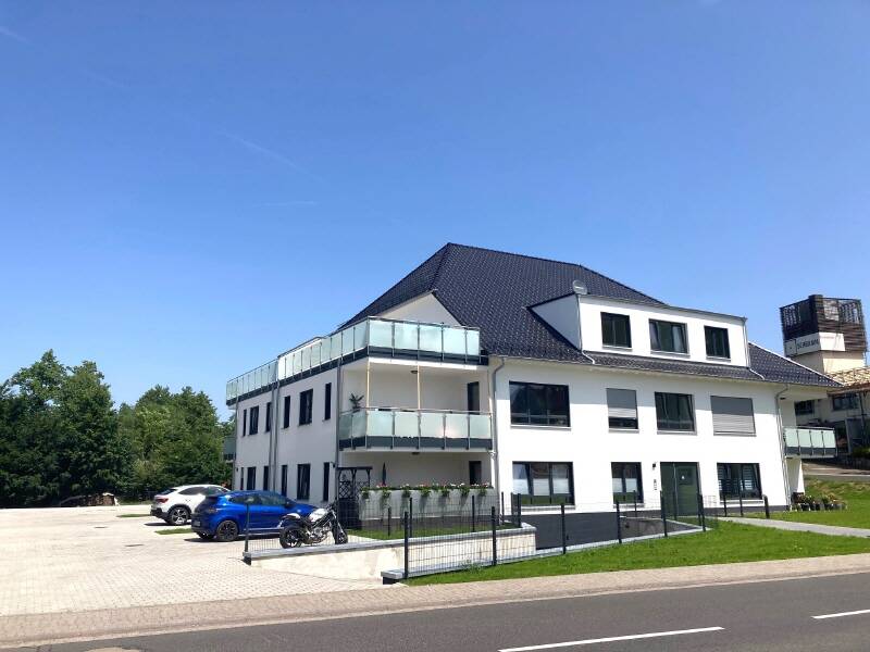 GROSSE 4 ZKB WOHNUNG IN BÖCKELS MIT BALKON UND MODERNEM KOMFORT…, 36100 Petersberg