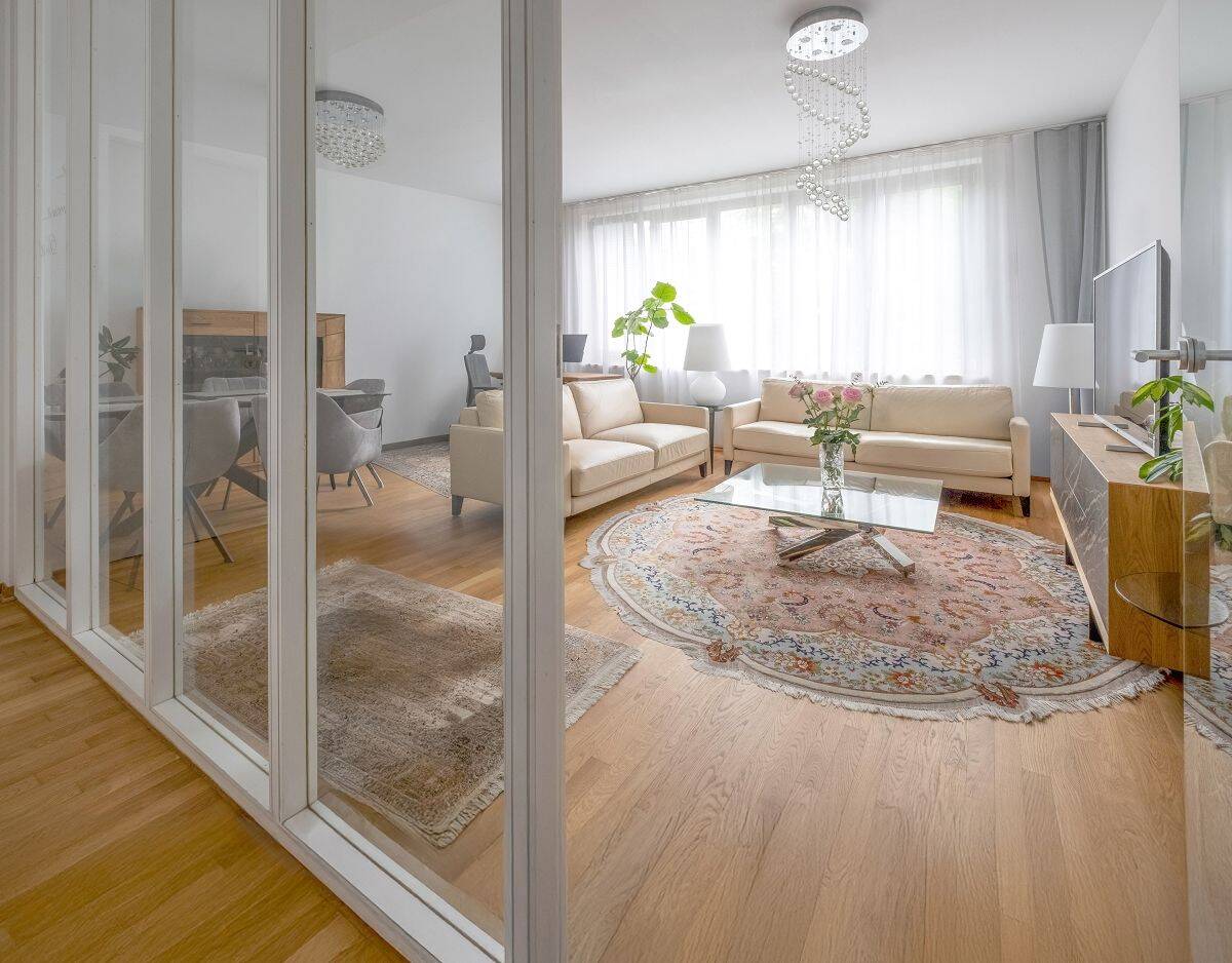 Zentrale 3-Zimmer-Wohnung in ruhiger Bestlage von Berlin-Mitte – 10117 Berlin – Bild 1 von 3